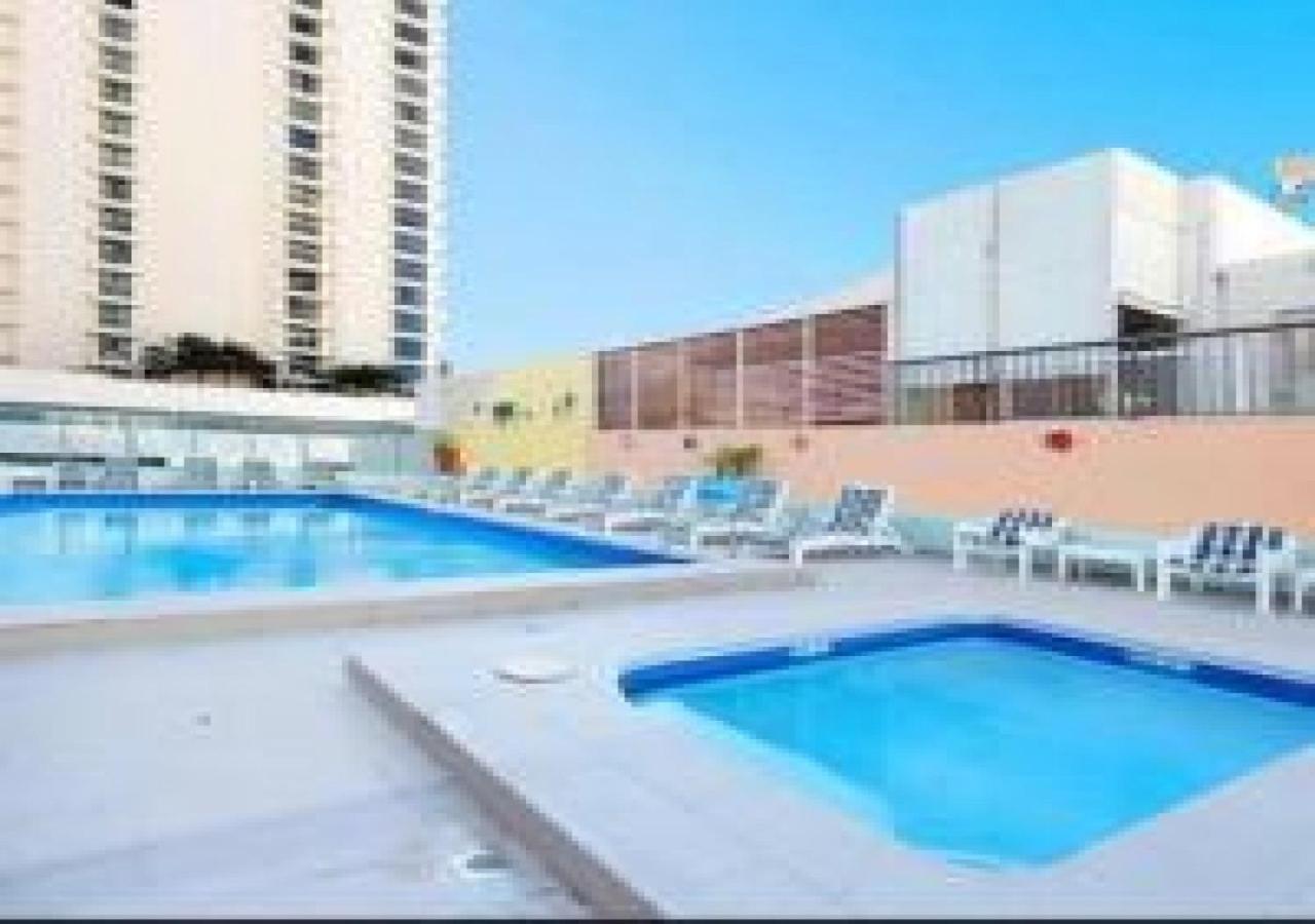 Unit 2 - Spectacular Sea Views In Surfers Paradise Голд-Кост Екстер'єр фото
