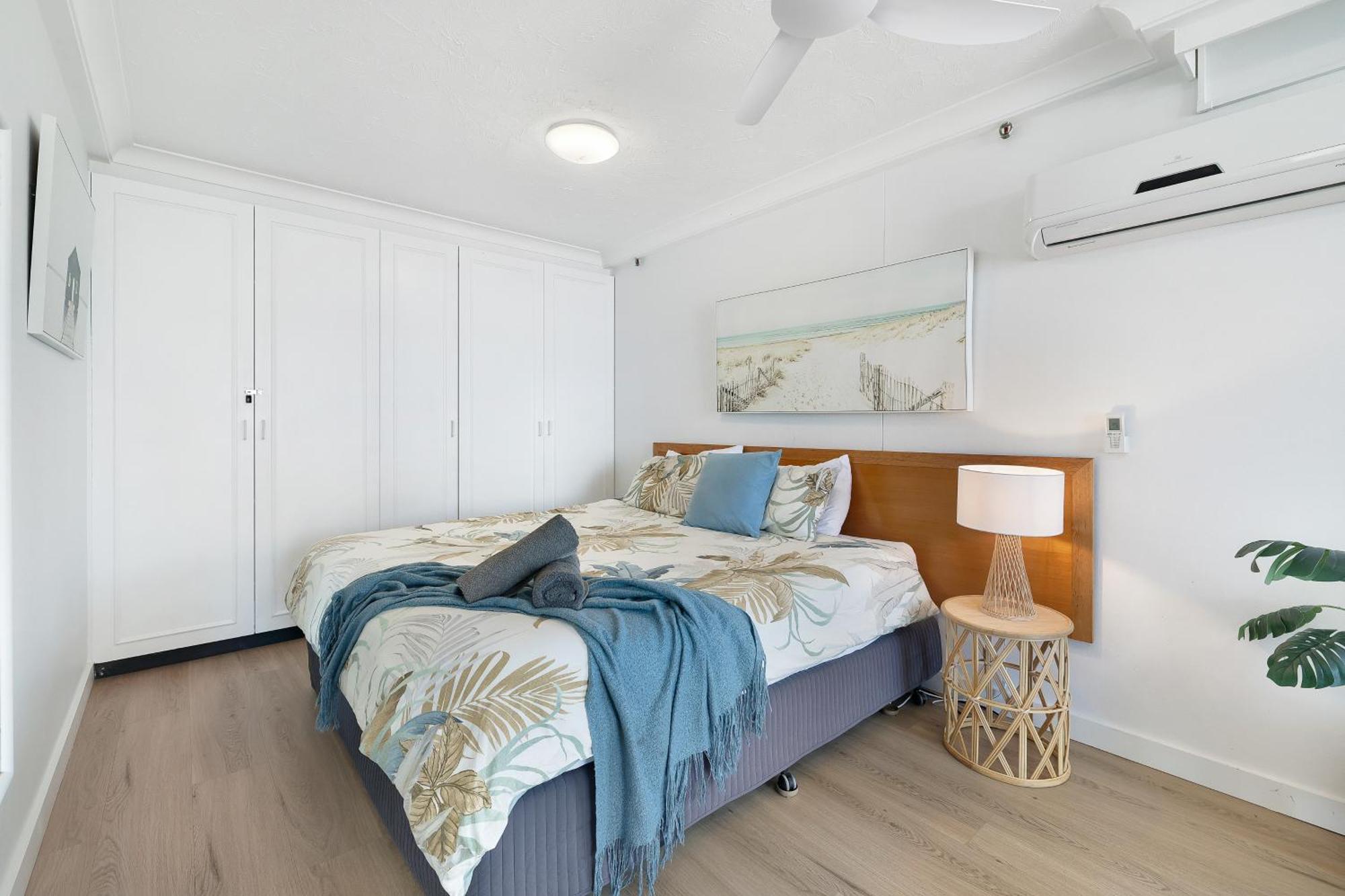 Unit 2 - Spectacular Sea Views In Surfers Paradise Голд-Кост Екстер'єр фото